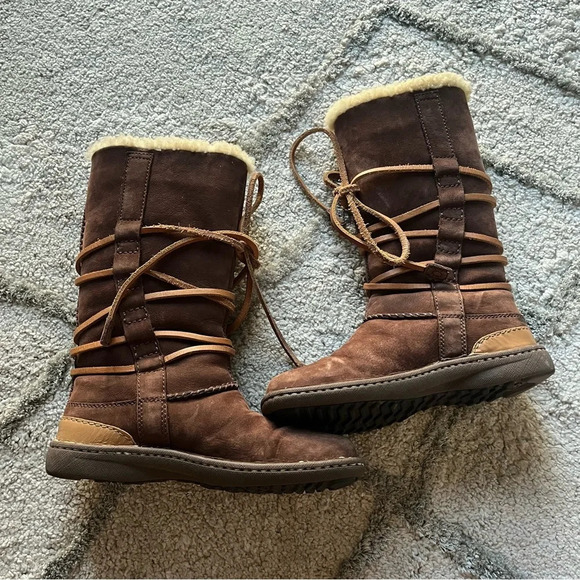 UGG Catalina Brown tall suede Leather Sheepskin Boots Shoes lace up 5 - Picture 5 of 12